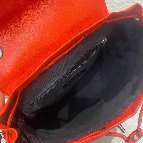 CHANEL Quilted Red Backpack - Picture 5 of 5